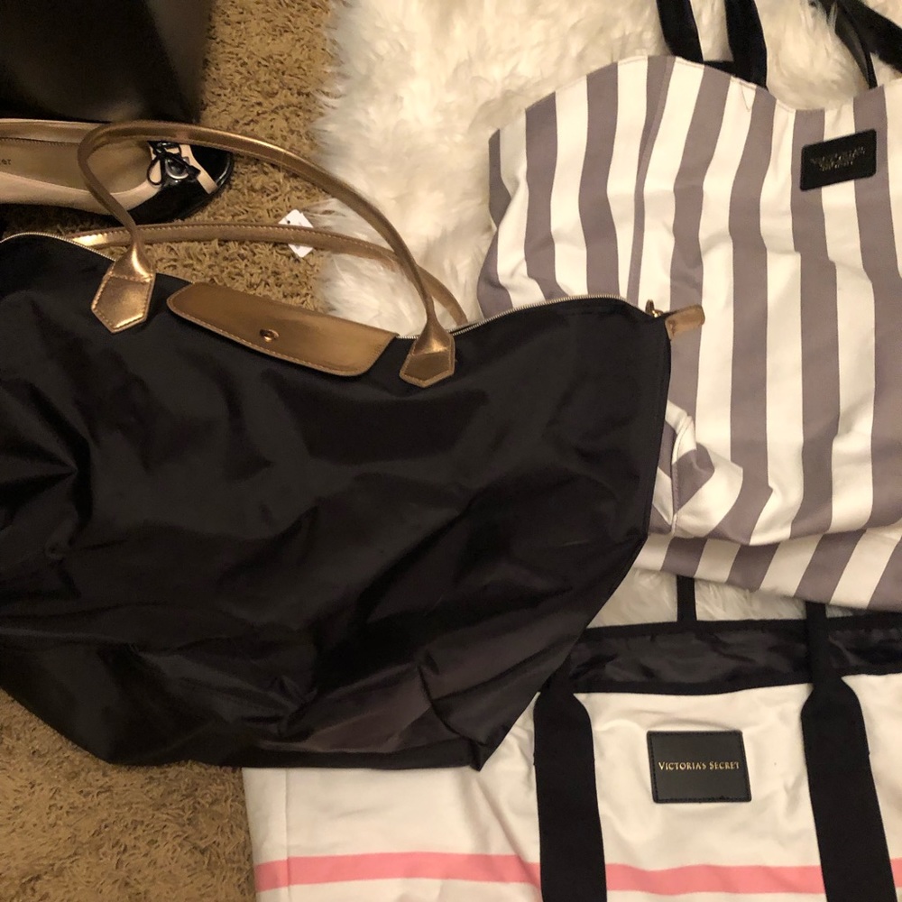 VS all new totes-bags. Never used.